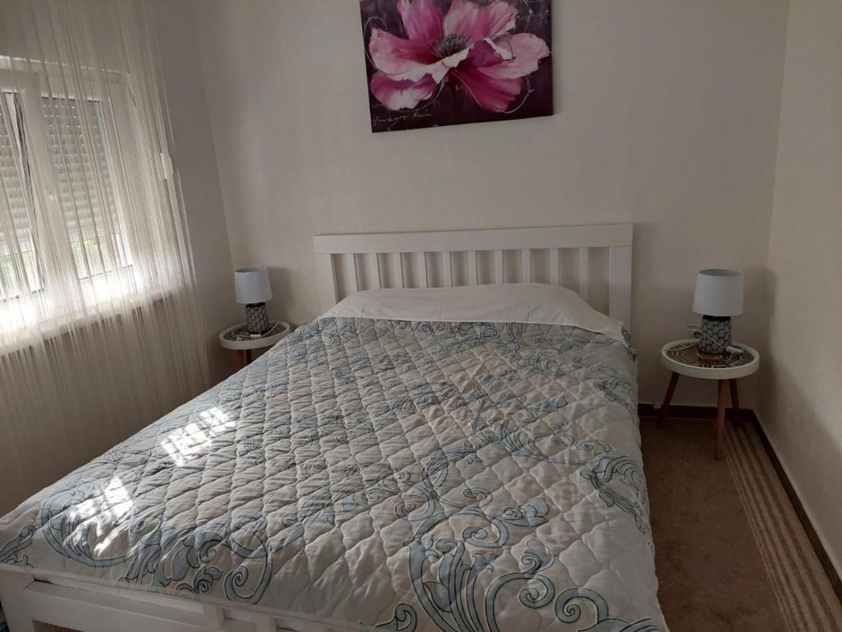 NEÐO Apartments Brda Mrcevac Eksteriør billede