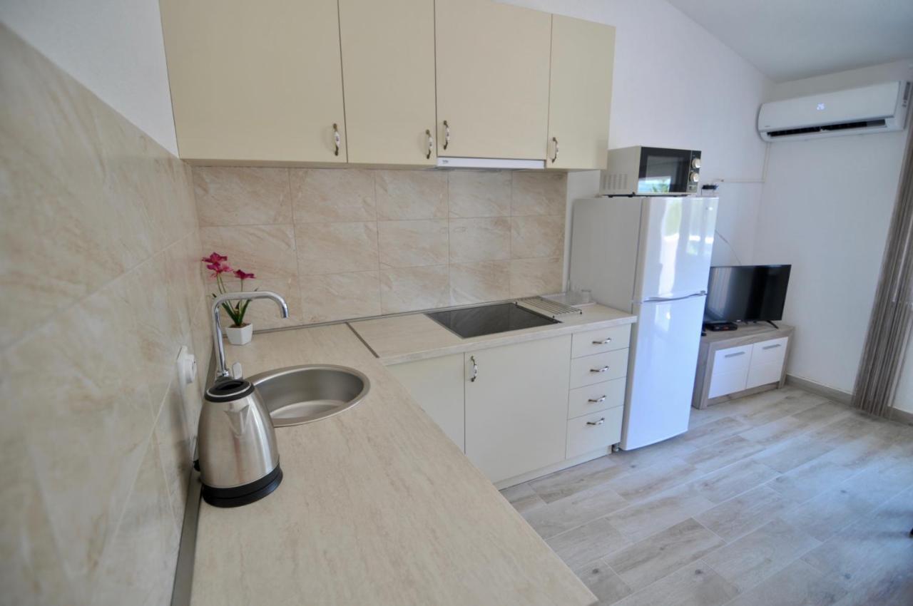 NEÐO Apartments Brda Mrcevac Eksteriør billede
